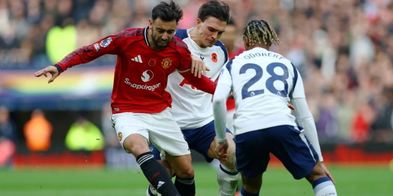 Soi Kèo Man Utd Vs Tottenham 19h30 07/02 - Ngoại Hạng Anh 1 Man Utd vs Tottenham đều đang có sự chuẩn bị kỹ lưỡng cho trận đại chiến