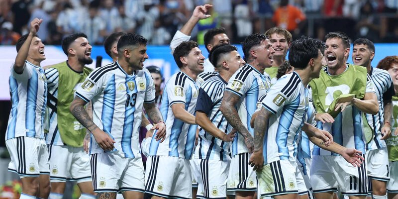 Đội hình ra sân dự kiến của hai đội Tây Ban Nha vs Argentina